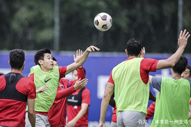 奥预赛-中国女篮大胜新西兰 韩旭21分李梦14分